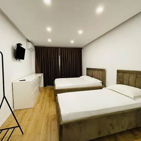 Sela Rent- City Rooms And Studio Apartments Tirana Exterior photo