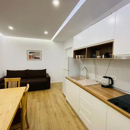 Sela Rent- City Rooms And Studio Apartments Tirana Exterior photo
