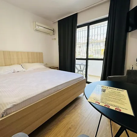 Sela Rent- City Rooms And Studio Apartments Tirana Exterior photo