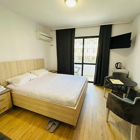 Sela Rent- City Rooms And Studio Apartments Tirana Exterior photo
